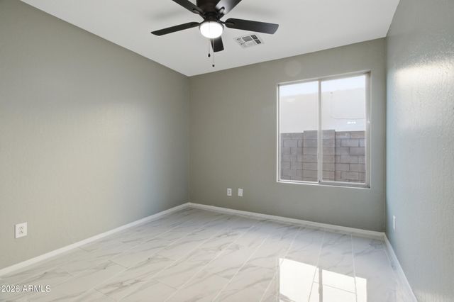 2922 W DUNBAR Drive, Phoenix, AZ 85041