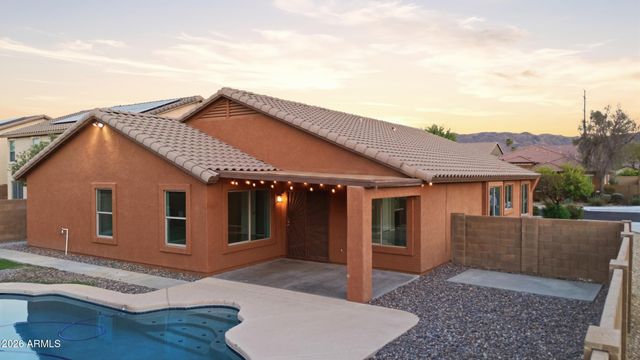 2922 W DUNBAR Drive, Phoenix, AZ 85041