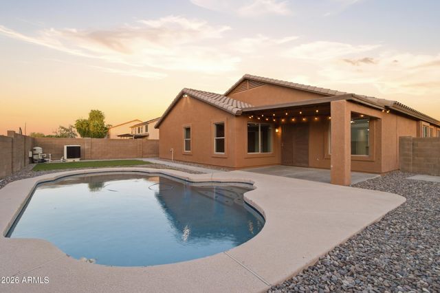 2922 W DUNBAR Drive, Phoenix, AZ 85041