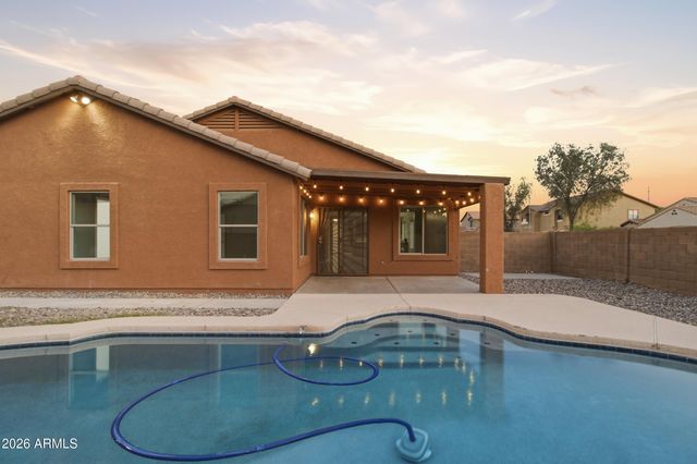 2922 W DUNBAR Drive, Phoenix, AZ 85041