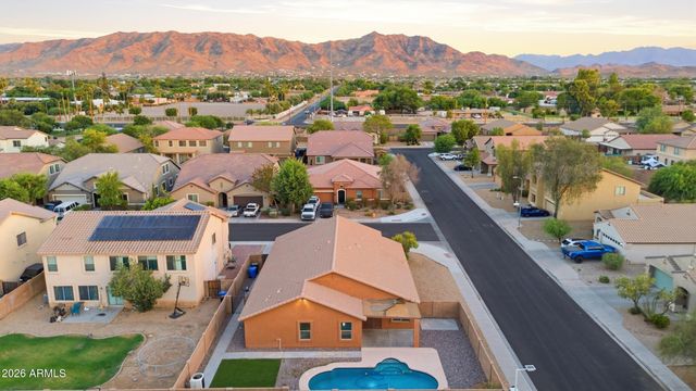 2922 W DUNBAR Drive, Phoenix, AZ 85041