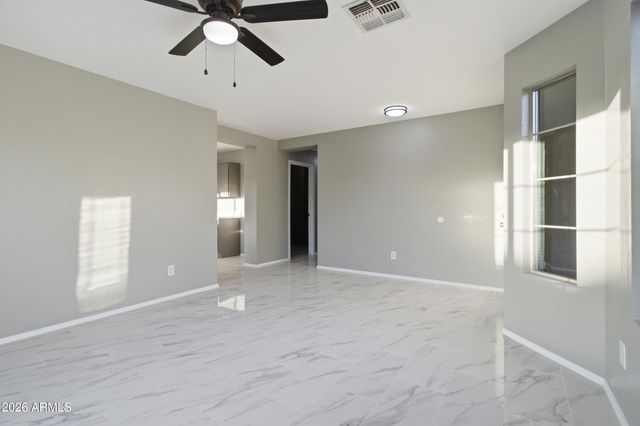 2922 W DUNBAR Drive, Phoenix, AZ 85041