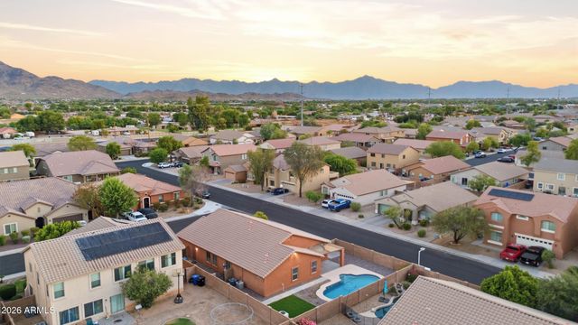 2922 W DUNBAR Drive, Phoenix, AZ 85041