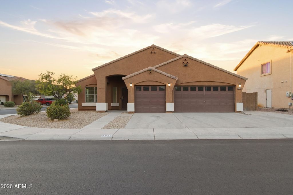 2922 W DUNBAR Drive, Phoenix, AZ 85041 — photo 3