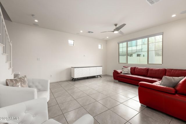 1310 E SPRINGFIELD Place, Chandler, AZ 85286