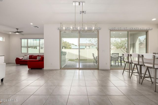 1310 E SPRINGFIELD Place, Chandler, AZ 85286