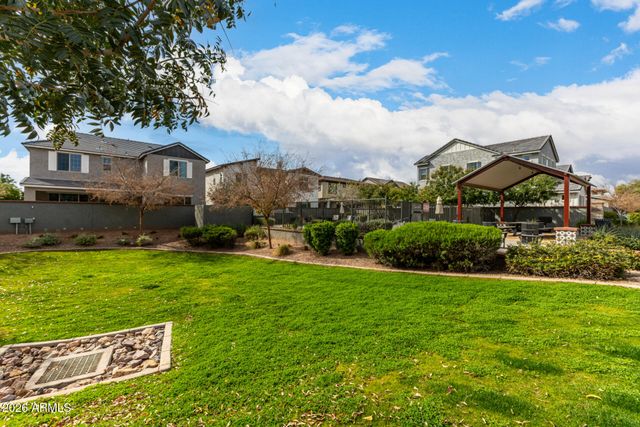 1310 E SPRINGFIELD Place, Chandler, AZ 85286