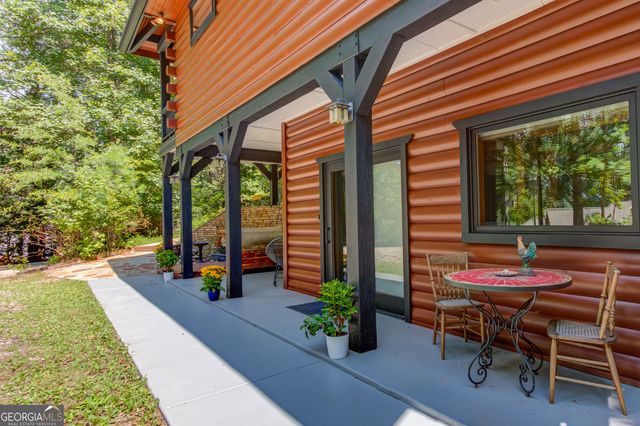 6893 Lakeside Place, Gainesville, GA 30506