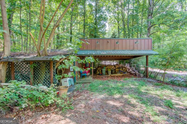 6893 Lakeside Place, Gainesville, GA 30506