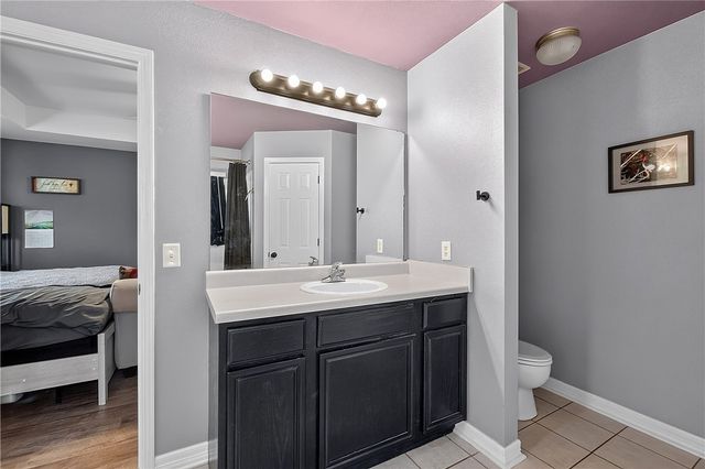 20752 Hillcrest Drive, Springdale, AR 72764