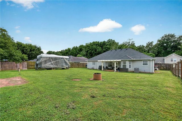 20752 Hillcrest Drive, Springdale, AR 72764