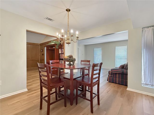 6421 Oak Brook, Corpus Christi, TX 78413