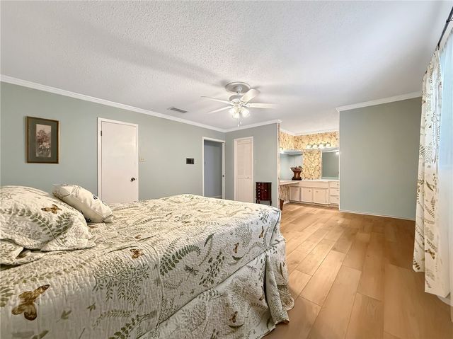 6421 Oak Brook, Corpus Christi, TX 78413