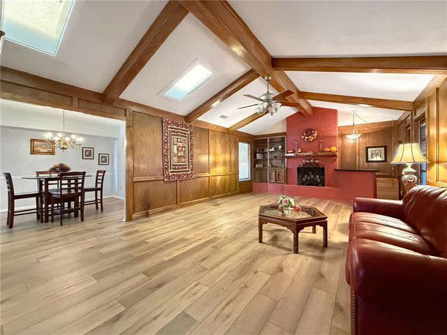 6421 Oak Brook, Corpus Christi, TX 78413