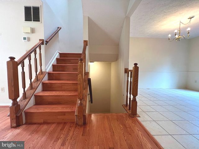 8531 BLACK STAR CIR, Columbia, MD 21045