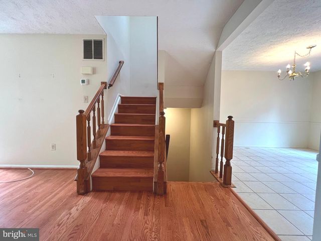 8531 BLACK STAR CIR, Columbia, MD 21045