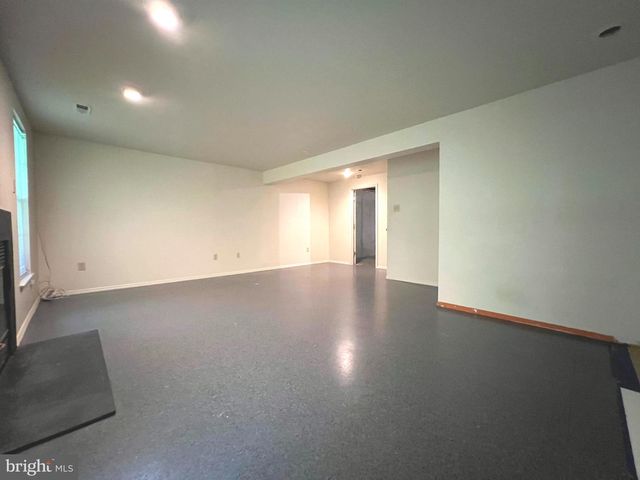 8531 BLACK STAR CIR, Columbia, MD 21045
