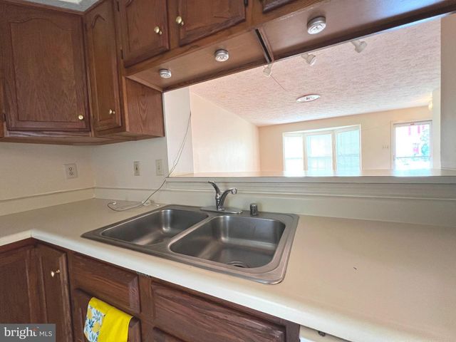 8531 BLACK STAR CIR, Columbia, MD 21045