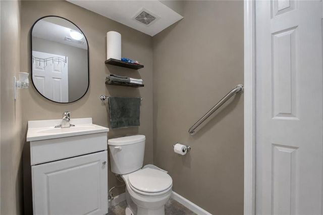11216 N Donnelly Avenue, Kansas City, MO 64157