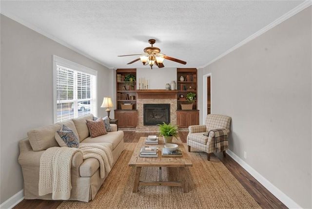 37 Tapley Road, Villa Rica, GA 30180