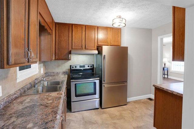 37 Tapley Road, Villa Rica, GA 30180