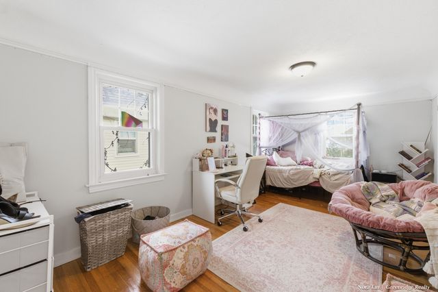 616 Rosewood Avenue Se, East Grand Rapids, MI 49506