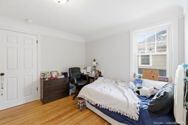 616 Rosewood Avenue Se, East Grand Rapids, MI 49506