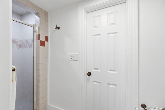 616 Rosewood Avenue Se, East Grand Rapids, MI 49506