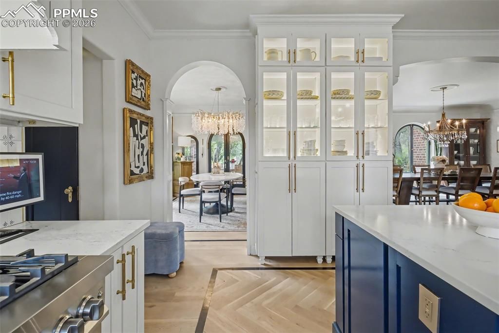 Image 17 of property listing at 15 Elm Avenue, Colorado Springs, CO 80906