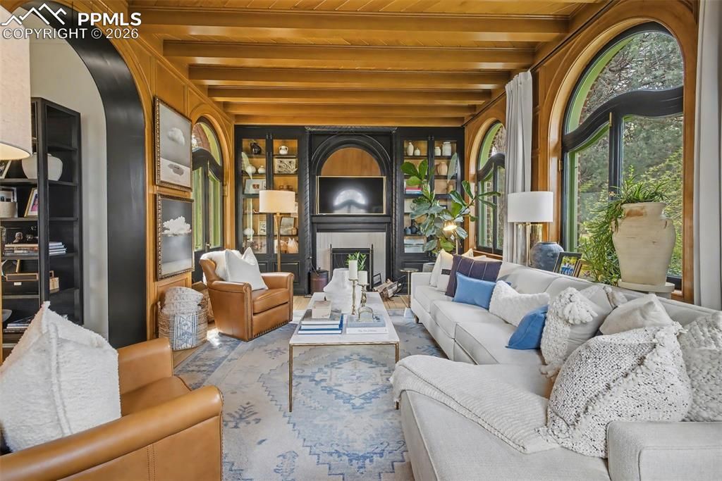 Image 19 of property listing at 15 Elm Avenue, Colorado Springs, CO 80906