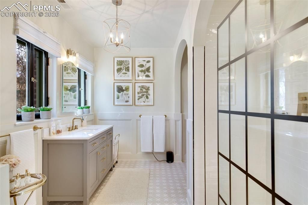 Image 33 of property listing at 15 Elm Avenue, Colorado Springs, CO 80906