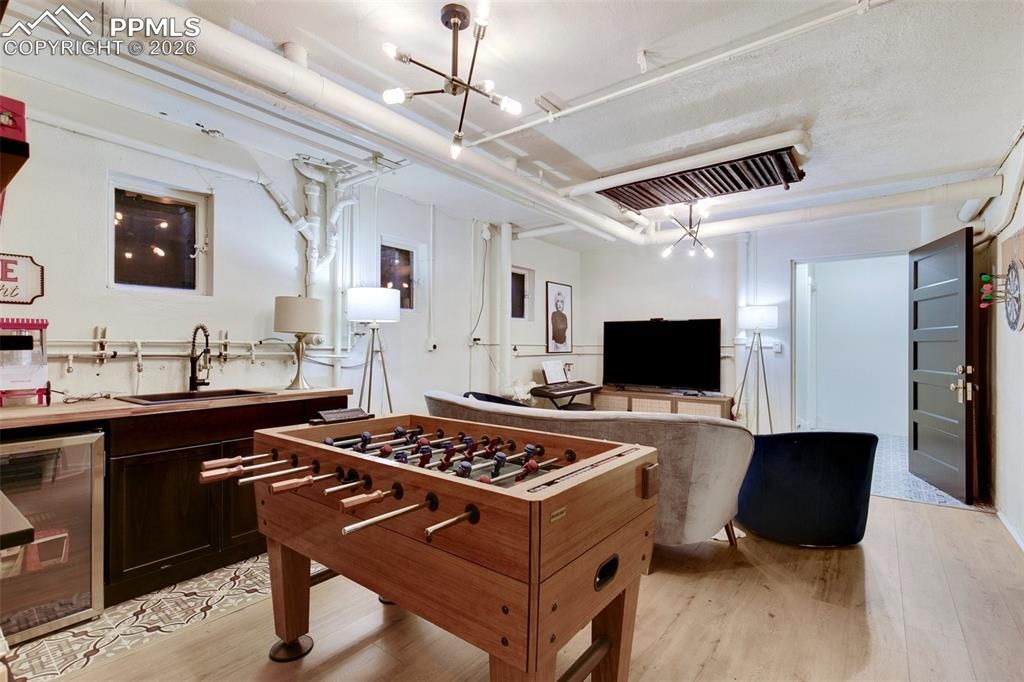 Image 39 of property listing at 15 Elm Avenue, Colorado Springs, CO 80906