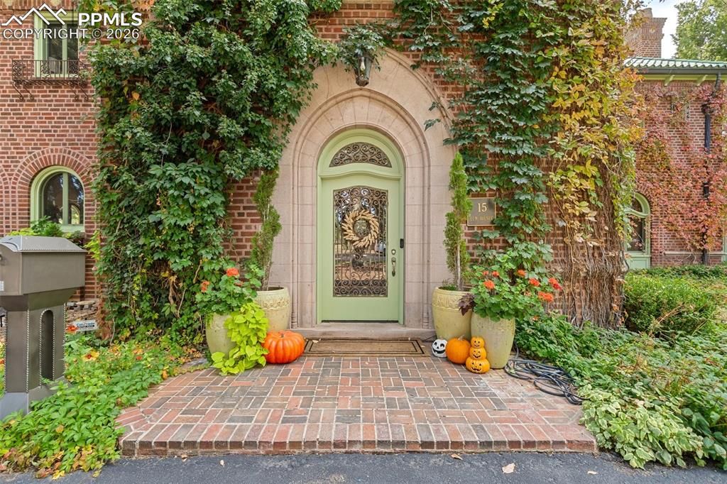 Image 48 of property listing at 15 Elm Avenue, Colorado Springs, CO 80906