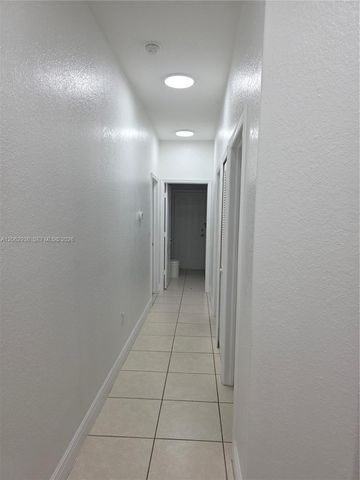 14811 SW 32nd Lane 00, Miami, FL 33185