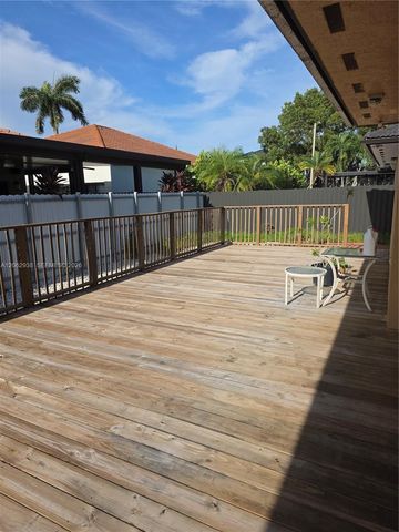 14811 SW 32nd Lane 00, Miami, FL 33185