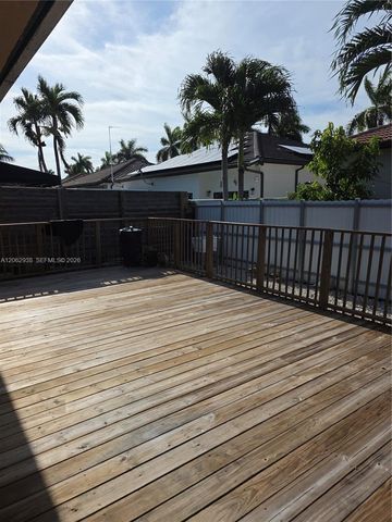 14811 SW 32nd Lane 00, Miami, FL 33185
