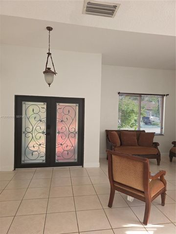 14811 SW 32nd Lane 00, Miami, FL 33185
