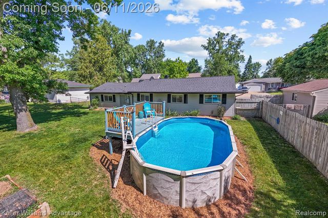 6589 Doyon Drive, Waterford, MI 48327