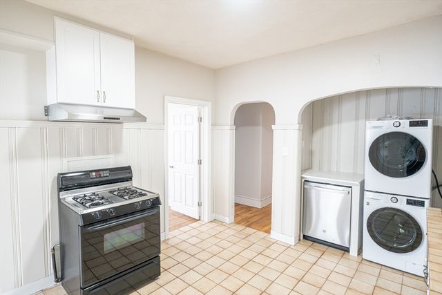 20 Breed 3, Boston, MA 02128