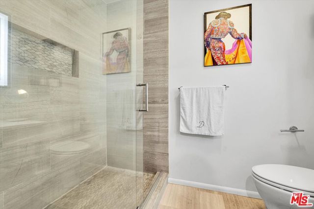 1233 N Laurel Avenue 114, West Hollywood, CA 90046