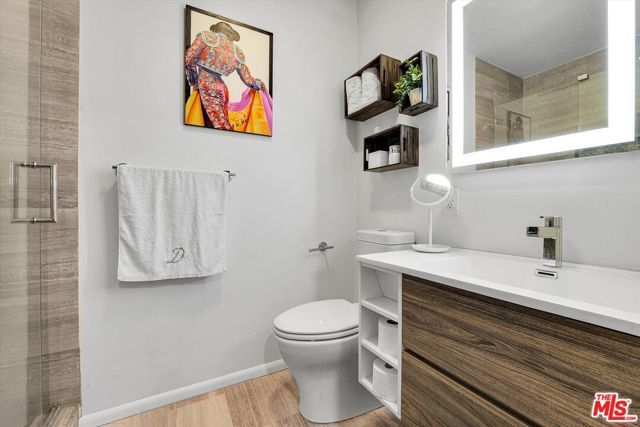 1233 N Laurel Avenue 114, West Hollywood, CA 90046