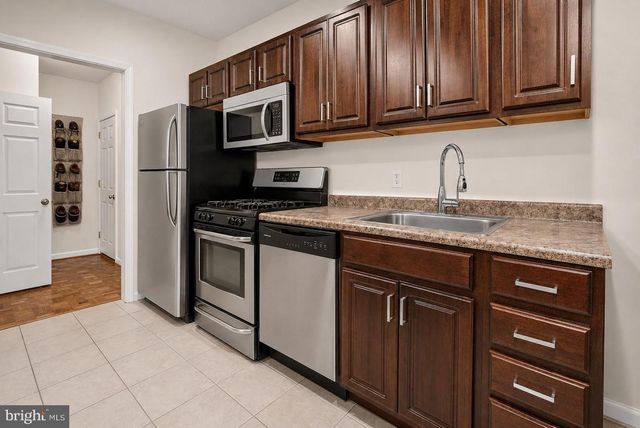 1721 WEST VIRGINIA AVE NE, Washington, DC 20002
