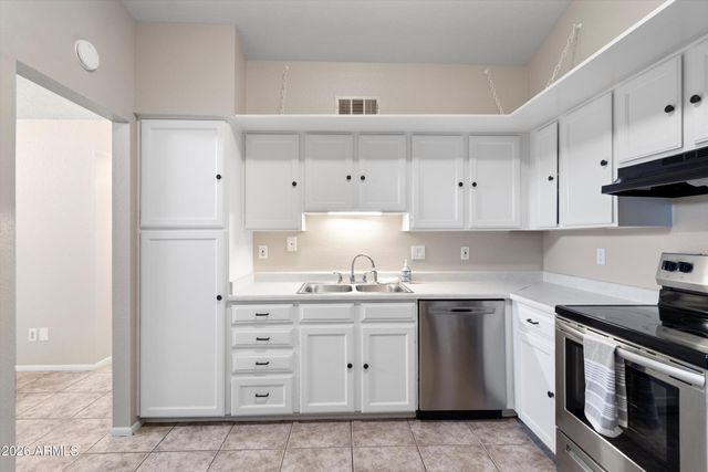 555 N MAY Street 23, Mesa, AZ 85201