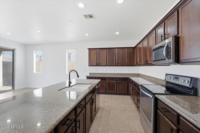 22462 E CAMINA PLATA Avenue, Queen Creek, AZ 85142