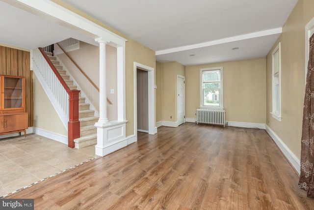 16 MANTUA RD, Mount Royal, NJ 08061