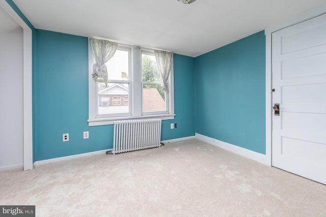 16 MANTUA RD, Mount Royal, NJ 08061
