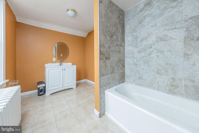 16 MANTUA RD, Mount Royal, NJ 08061