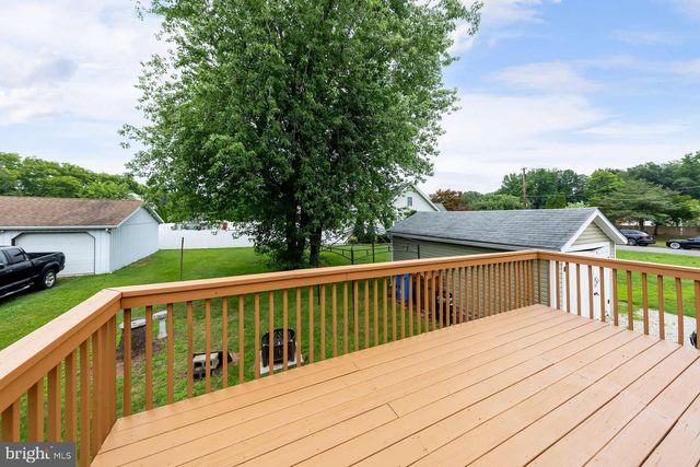 16 MANTUA RD, Mount Royal, NJ 08061