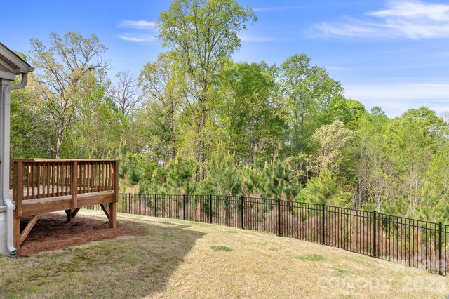 1909 Lotus Lane, Denver, NC 28037