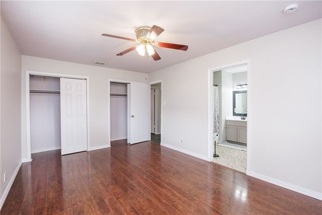 6993 Lake View Dr, Corpus Christi, TX 78412